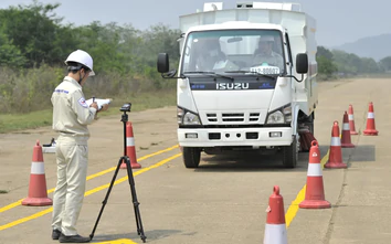 Đẩy mạnh phân cấp, rút ngắn thời gian giải quyết nhiều thủ tục đăng kiểm