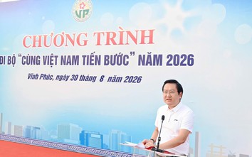 Phú Thọ: Hàng nghìn người dân phường Vĩnh Phúc sải bước vì một Việt Nam xanh