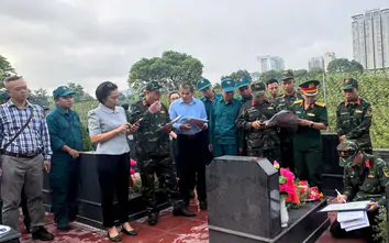 Hà Nội triển khai lấy mẫu hài cốt liệt sĩ tại Nghĩa trang Mai Dịch phục vụ giám định ADN