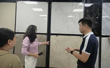 Gạch ốp lát kém chất lượng từ Ấn Độ tràn ngập: Giá rẻ kéo sập thị trường