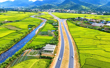 Toàn cảnh tuyến đường kết nối Lai Châu với cao tốc Nội Bài - Lào Cai vừa hoàn thành