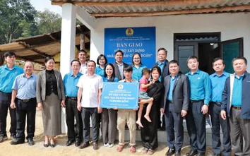 10 năm dựng mái ấm, nối dài những yêu thương