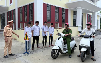 Ninh Bình: Trang bị kỹ năng lái xe an toàn cho 720 giáo viên, học sinh
