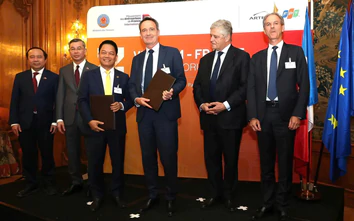T&T Group hợp tác cùng TotalEnergies phát triển dự án điện khí LNG Long Sơn 1.500MW
