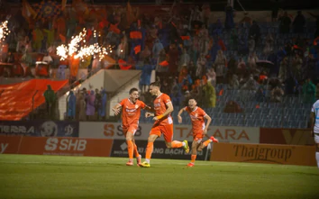 V-League: Chơi thiếu 2 người, Nam Định thua đậm Đà Nẵng