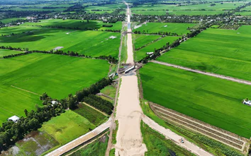 Phó Thủ tướng Phạm Gia Túc: Tính phương án nhập cát, đá cho các cao tốc ĐBSCL