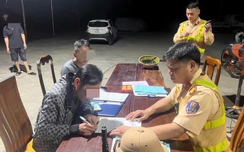 Tuyên Quang: Phạt hơn 48,3 triệu đồng xe khách chở quá số người quy định