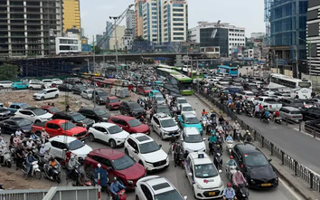 Hà Nội: CSGT lên phương án xóa cảnh ùn tắc tại các ngã tư dọc tuyến Đê La Thành