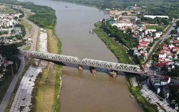 Hạn chế giao thông 2km trên sông Đuống trong ngày 16/9