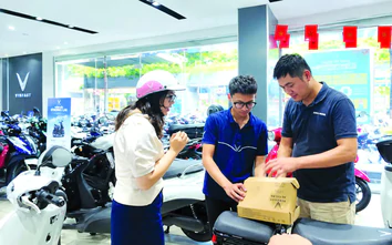 Tân sinh viên nên chọn xe máy nào?