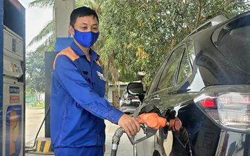 Giá xăng tăng gần 1.400 đồng/lít, dầu diesel áp sát 30.000 đồng