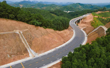 Đưa vào khai thác đường Hồ Chí Minh qua Tuyên Quang, Thái Nguyên trong tháng 9