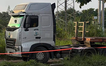 Khởi tố điều tra vụ tài xế xe đầu kéo rơi xuống hố công trình tử vong ở Thái Nguyên