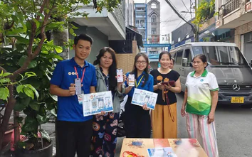 Hàng chục ngàn cán bộ, người dân TP.HCM tham gia phong trào "Bình dân học vụ số"