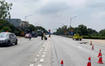 Tai nạn giao thông 22/9: Đạp xe qua đường, người đàn ông bị ô tô tông trúng
