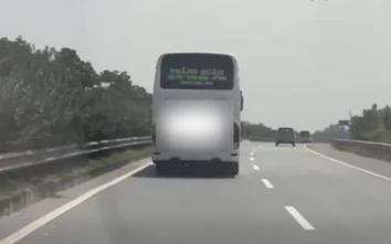 Tài xế chạy “rùa bò” trên cao tốc bị xử lý thế nào?