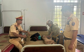 CSGT Lâm Đồng kịp thời đưa cháu bé biểu hiện bất thường, co giật đi cấp cứu