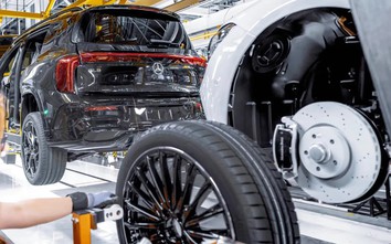 Mercedes-Benz chịu sức ép lớn từ thuế của Mỹ và ô tô Trung Quốc