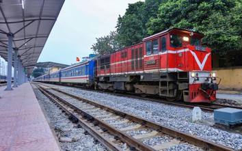 Tổ chức chạy tàu thế nào nếu không xuyên tâm Hà Nội?