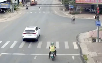 Đắk Lắk: Phạt 54 trường hợp vượt đèn đỏ, thu gần 400 triệu đồng trong 5 ngày nghỉ lễ