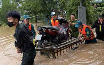 Mưa lớn cùng triều cường gây ngập nhiều khu vực tại Đồng Nai