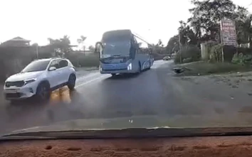 Tuyên Quang: Phạt 5 triệu đồng, trừ 2 điểm GPLX tài xế xe khách vượt ẩu trên quốc lộ 2