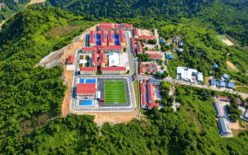 Lai Châu: Trường Phổ thông nội trú Tiểu học và THCS Pa Tần đón năm học mới