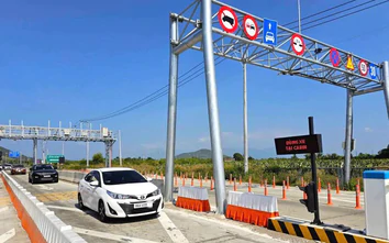 Thu hơn 2.000 tỷ đồng phí sử dụng đường bộ trên 15 tuyến cao tốc đầu tư công