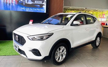 Loạt ô tô giá rẻ vẫn giảm giá trăm triệu đồng tại Việt Nam