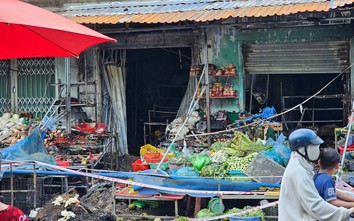TP.HCM: Nghi phóng hỏa đốt ki ốt bán rau, một người tử vong