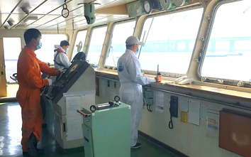 Ninh Bình hạn chế giao thông trên sông Đào Nam Định để tổ chức thi thuyền trưởng