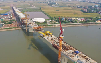 Hạn chế giao thông sông Đáy 16 ngày để khảo sát cầu vượt sông