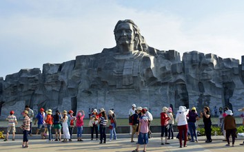 Danh hiệu không ai muốn nhận và suối tóc để lại tuổi thanh xuân