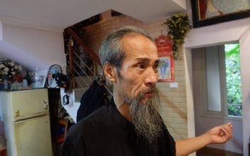 Bị cắt điện nước, Thế "chột" sống thế nào?