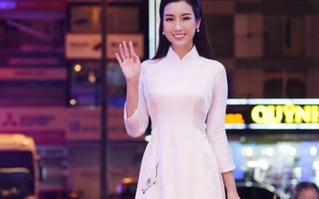 Đỗ Mỹ Linh dịu dàng, gây thương nhớ với áo dài trắng