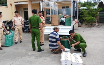 CSGT "tóm gọn" xe ô tô chở 1.100 cây thuốc lá lậu