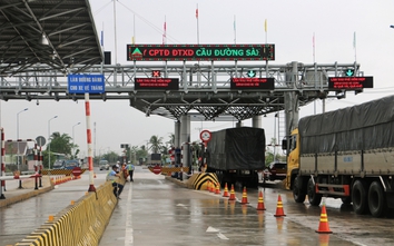 Trạm thu giá BOT Ninh An đối thoại với tài xế "xài tiền lẻ"