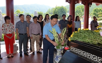 Báo Giao thông dâng hương tại Khu di tích Truông Bồn