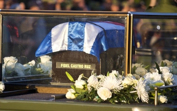 19h hôm nay, Cuba an táng tro cốt lãnh tụ Fidel Castro