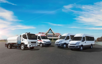 THACO AUTO xuất khẩu lô xe bus, xe tải chuyên dụng sang Lào