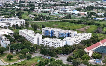 Thành phố Hồ Chí Minh: Hàng chục block chung cư bỏ trống tại khu tái định cư nghìn tỷ ở Bình Chánh