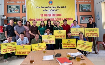 Báo Công lý trao tặng kinh phí xây dựng 08 căn nhà tình nghĩa cho các nạn nhân dioxin tại Bắc Giang