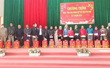 Tập đoàn Đèo Cả trao gần 500 phần quà Tết cho các gia đình có hoàn cảnh khó khăn