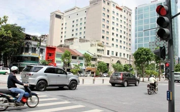 Điều khiển ô tô vượt đèn đỏ bị phạt bao nhiêu tiền?