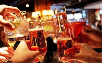 Uống bia, rượu mức nào, sau bao lâu thì nồng độ cồn dưới ngưỡng bị phạt?