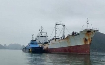 Tàu hải quan rượt đuổi, nổ súng cảnh báo tàu buôn lậu thuốc lá trên biển