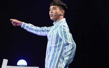 Hồ Quang Hiếu có thật sự lơ ngơ như những gì thể hiện trước công chúng?