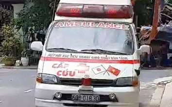 "Xe cứu thương" hú còi đi đòi nợ hết hạn đăng kiểm bị tịch thu?