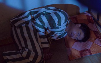 Trong trại giam, Châu Việt Cường "dập đầu xin lỗi gia đình"