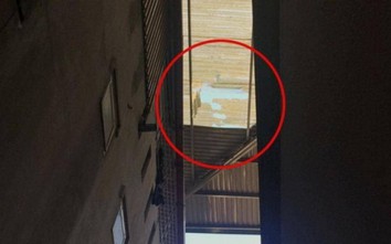 Trèo lên mái nhà quay video Tik Tok, nam thanh niên rơi xuống đất tử vong